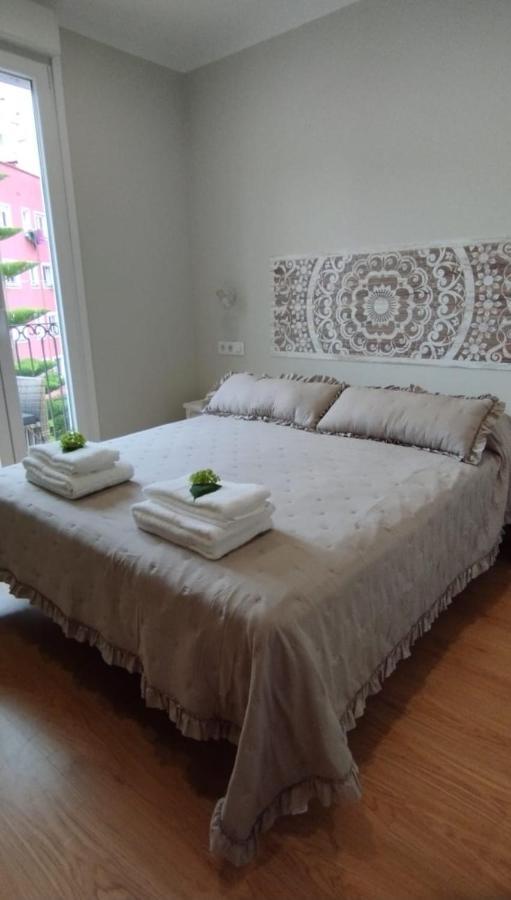 Apartamento Villalvaro Con Parking 桑坦德 外观 照片